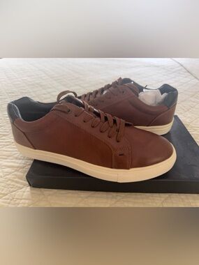 Men's Casual Brown Leather-Style Oxford Sneakers with White Sole, NWT, 11 M